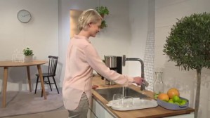 Смеситель для кухни Hansgrohe Talis Select S 72822000 c выдвижным изливом
