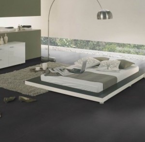 Виниловый пол Wineo 800 DB00103-1 Tile Solid Black 914,4 x 914,4 фото