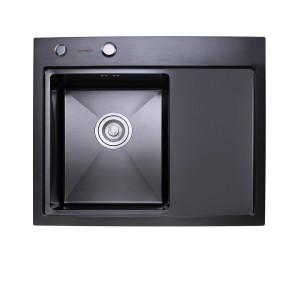 Кухонная мойка Platinum Handmade PVD 580х480х220 L черная (толщина 3.0/1.5 мм 
корзина и дозатор в комплекте) 32279 фото