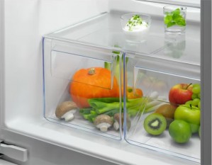 Встраиваемый холодильник Electrolux RNT3FF18S фото