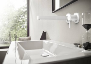 Смеситель для умывальника Hansgrohe Finoris 225 со стены черный матовый 76050670 фото