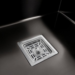 Кухонная мойка Platinum Handmade PVD черная монтаж под столешницу HSB 
толщина 3.0/1.0 37025-3