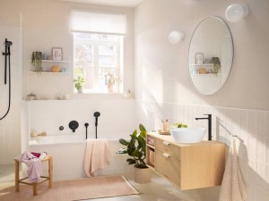 Смеситель для умывальника Hansgrohe Rebris S 240 CoolStart с донным клапаном черный мат 72580670
