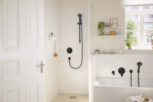 Смеситель для душа скрытого монтажа Hansgrohe Rebris S хром 72667000