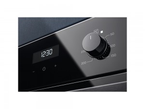 Духовой шкаф Electrolux EOD5H70BZ фото