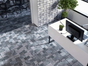 Грес Golden Tile Stone Brick 30x30 светло-серый интерьер