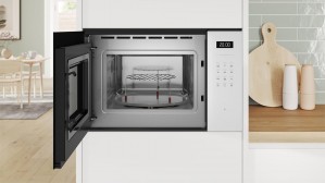Микроволновая печь встраиваемая Bosch BEL554MW2 фото