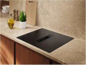 Индукционная варочная поверхность со встроенной вытяжкой Electrolux ECC63410CT 60 см фото