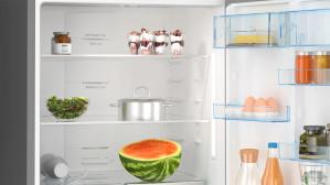 Холодильник з нижньою морозильною камерою Bosch KGN76CXE0N 186 x 75 cm чорна сталь з покрит. проти відбитків фото