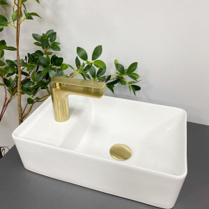 Умывальник VBI LECCO WHITE накладной VBI-015603 фото