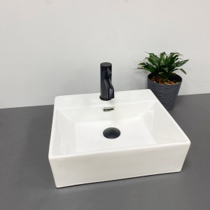 Умывальник VBI FERRARA 120 WHITE врезной VBI-018031 фото