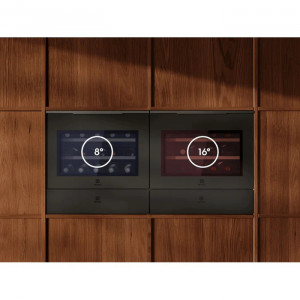 Вбудована винна шафа Electrolux KBW6T фото