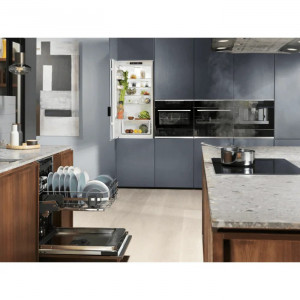 Острівна витяжка Electrolux KFIA19R 90 см фото