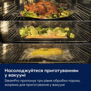 Духова шафа з парою Electrolux EOA9S3SH SteamPro 900 чорна Pure фото