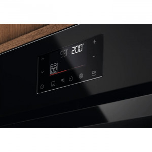 Духова шафа Electrolux EOE8P38X SenseCook SENSE 800 чорна фото