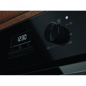 Духова шафа Electrolux LOH3H00BK чорна фото