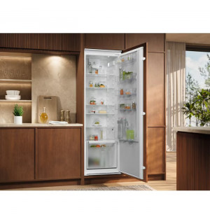 Вбудована холодильна камера Electrolux ERD6DE18S4 177.2 см фото