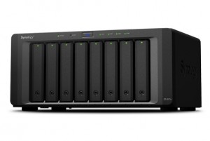 Сетевое хранилище (NAS) Synology DS1815+