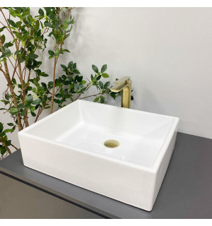 Умывальник VBI NORCIA WHITE накладной VBI-012606